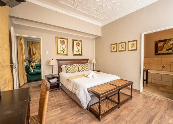 Fatmols Guest Lodge